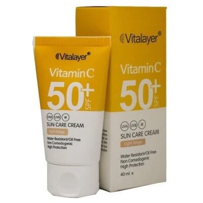 کرم ضد آفتاب +SPF50 رنگی حاوی ویتامین C ویتالیر